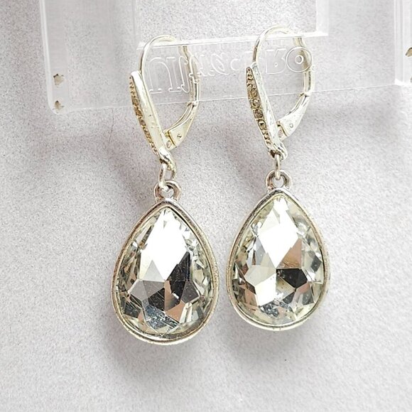 Teardrop Crystal Silver Tone Leverback Earrings 1990s Vintage - Picture 2 of 5